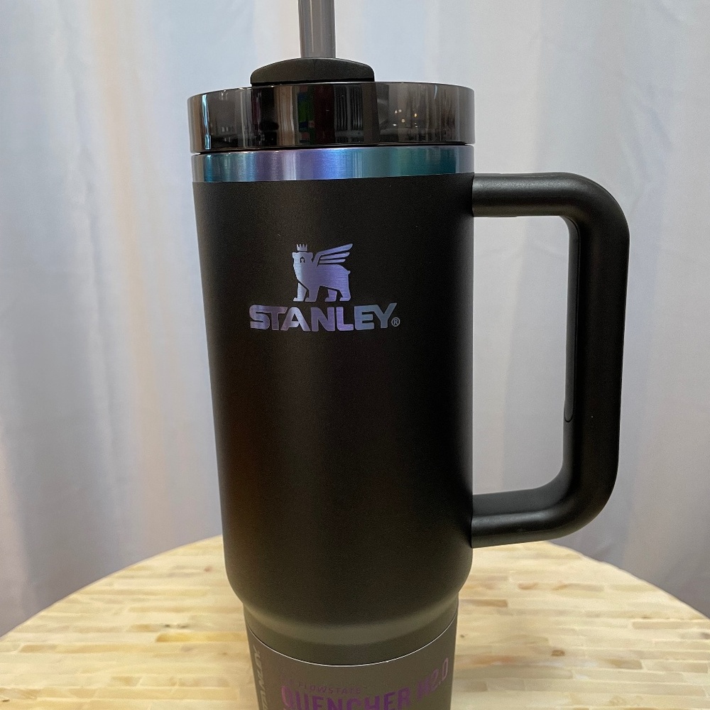 Stanley 30 Oz Black Chroma BNWT